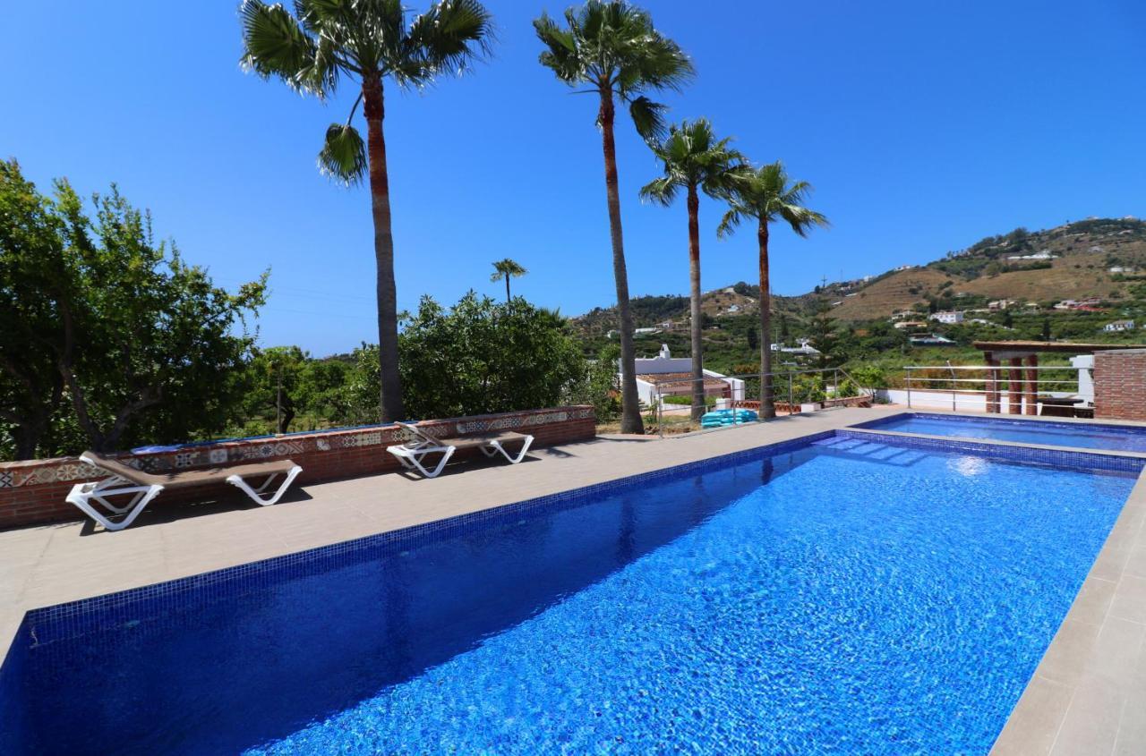 Villa El Crucero With Pool And Jacuzzi Spainsunrentals 1035 Nerja Exterior foto