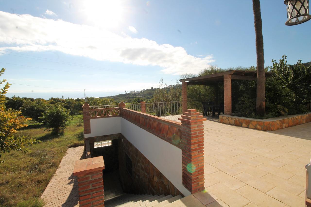 Villa El Crucero With Pool And Jacuzzi Spainsunrentals 1035 Nerja Exterior foto